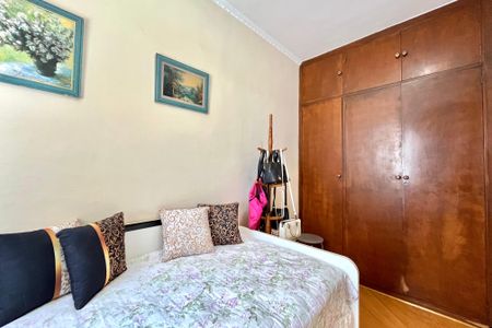 Apartamento à venda com 56m², 2 quartos e 1 vagaQuarto 2