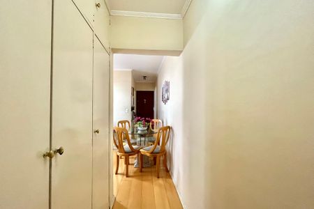 Apartamento à venda com 56m², 2 quartos e 1 vagaCorredor