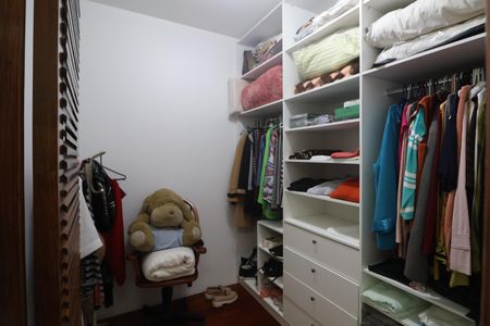 Apartamento para alugar com 230m², 3 quartos e 2 vagasSuite 3