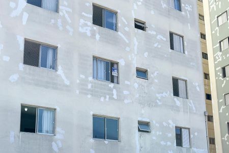 Apartamento à venda com 79m², 2 quartos e 1 vagaFachada + plaquinha