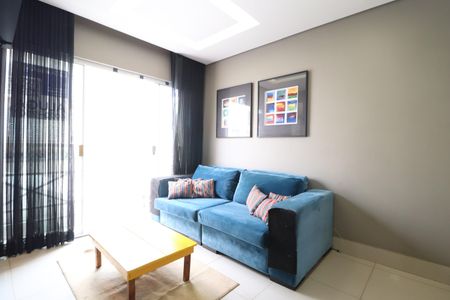 Apartamento para alugar com 70m², 3 quartos e 1 vagaSala