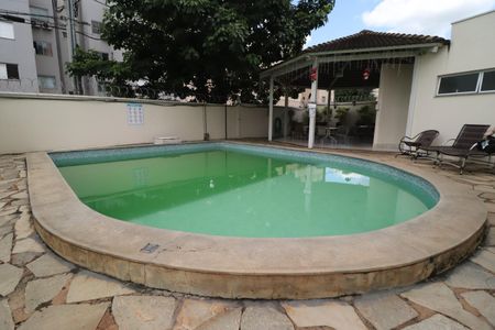 Apartamento para alugar com 70m², 3 quartos e 1 vagaÁrea comum - Piscina