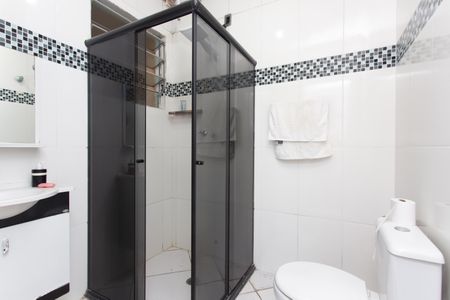 Casa à venda com 150m², 1 quarto e 2 vagasBanheiro 