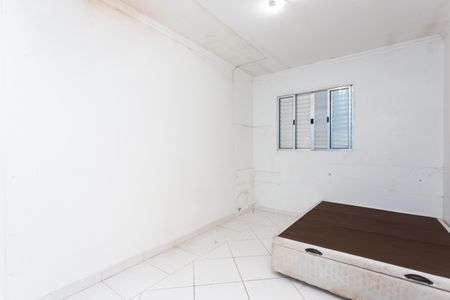 Quarto  de casa à venda com 1 quarto, 150m² em Vila Carmosina, São Paulo