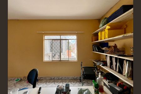 Casa à venda com 250m², 5 quartos e 4 vagas Casa à venda com 250m², 5 quartos e 4 vagasQuarto 1 edícula