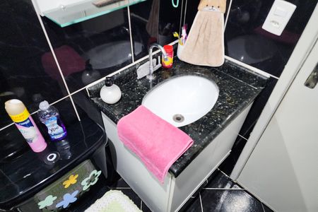 Banheiro  de apartamento à venda com 2 quartos, 65m² em Planalto, São Bernardo do Campo
