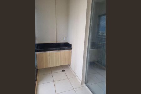 Apartamento para alugar com 3 quartos, 67m² em Parque Oeste Industrial, Goiânia