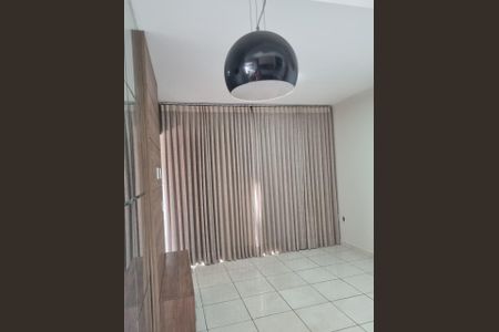 Apartamento para alugar com 3 quartos, 67m² em Parque Oeste Industrial, Goiânia