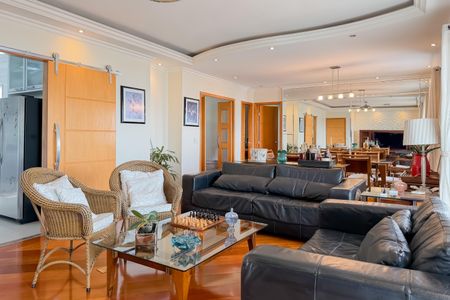 Apartamento à venda com 133m², 3 quartos e 2 vagas Apartamento à venda com 133m², 3 quartos e 2 vagasSala