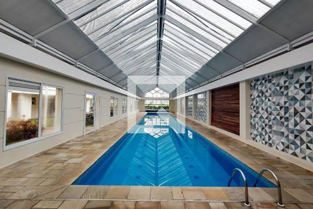 Apartamento à venda com 133m², 3 quartos e 2 vagas Apartamento à venda com 133m², 3 quartos e 2 vagasPiscina Coberta