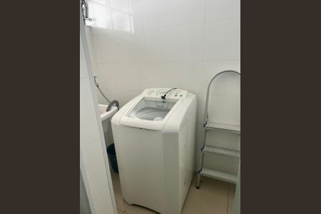 Apartamento à venda com 64m², 2 quartos e sem vagaÁrea de serviço