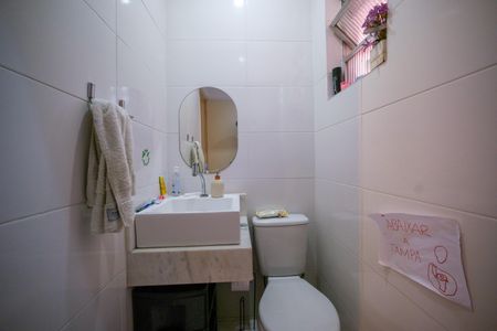 Apartamento à venda com 90m², 2 quartos e 1 vagaBanheiro Social