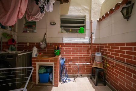 Apartamento à venda com 90m², 2 quartos e 1 vagaÁrea de Serviço