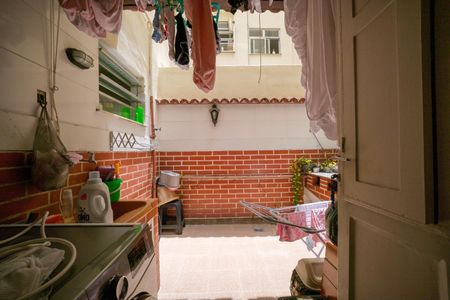 Apartamento à venda com 90m², 2 quartos e 1 vagaÁrea de Serviço