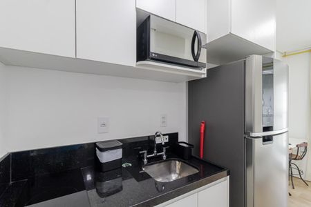 Studio para alugar com 25m², 1 quarto e sem vaga Studio para alugar com 25m², 1 quarto e sem vagaCozinha