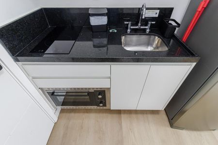 Studio para alugar com 25m², 1 quarto e sem vaga Studio para alugar com 25m², 1 quarto e sem vagaCozinha