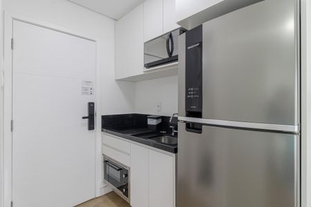 Studio para alugar com 25m², 1 quarto e sem vaga Studio para alugar com 25m², 1 quarto e sem vagaCozinha