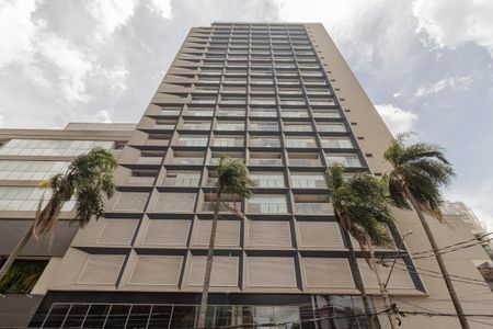 Studio para alugar com 25m², 1 quarto e sem vaga Studio para alugar com 25m², 1 quarto e sem vagaFachada