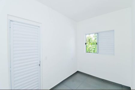 Quarto  de apartamento para alugar com 1 quarto, 22m² em Portal dos Gramados, Guarulhos