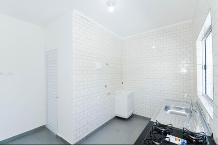 Sala/Cozinha de apartamento para alugar com 1 quarto, 22m² em Portal dos Gramados, Guarulhos