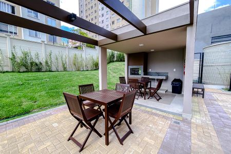 Apartamento para alugar com 32m², 2 quartos e sem vagaÁrea comum - Churrasqueira