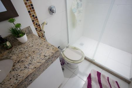 Casa de condomínio à venda com 119m², 3 quartos e 1 vagaBanheiro Social