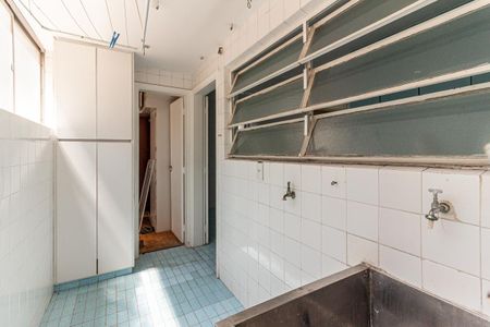 Apartamento para alugar com 110m², 3 quartos e 1 vagaÁrea de Serviço