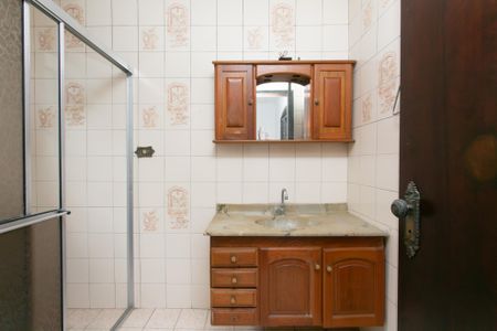 Casa à venda com 180m², 3 quartos e 3 vagas Casa à venda com 180m², 3 quartos e 3 vagasBanheiro da Suíte 1