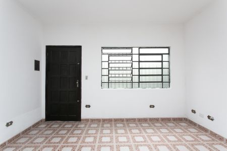 Casa à venda com 180m², 3 quartos e 3 vagas Casa à venda com 180m², 3 quartos e 3 vagasSala