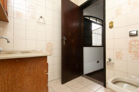 Casa à venda com 180m², 3 quartos e 3 vagas Casa à venda com 180m², 3 quartos e 3 vagasBanheiro da Suíte 1
