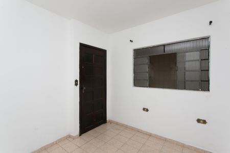 Casa à venda com 180m², 3 quartos e 3 vagas Casa à venda com 180m², 3 quartos e 3 vagasQuarto