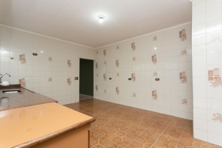 Casa à venda com 180m², 3 quartos e 3 vagas Casa à venda com 180m², 3 quartos e 3 vagasCozinha