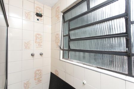 Casa à venda com 180m², 3 quartos e 3 vagas Casa à venda com 180m², 3 quartos e 3 vagasBanheiro da Suíte 1