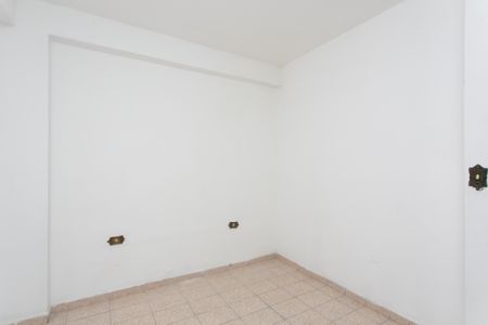 Casa à venda com 180m², 3 quartos e 3 vagas Casa à venda com 180m², 3 quartos e 3 vagasQuarto