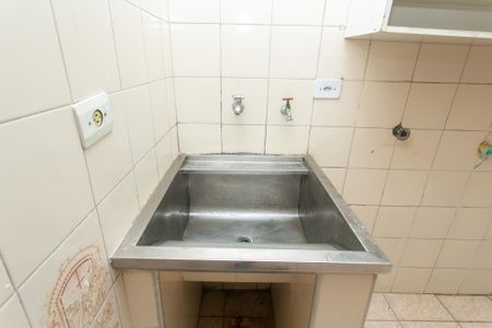 Casa à venda com 180m², 3 quartos e 3 vagas Casa à venda com 180m², 3 quartos e 3 vagasÁrea de Serviço - Tanque