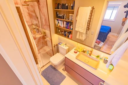 Apartamento para alugar com 64m², 2 quartos e 1 vaga