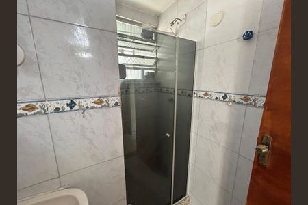 Apartamento para alugar com 60m², 2 quartos e sem vagaBanheiro