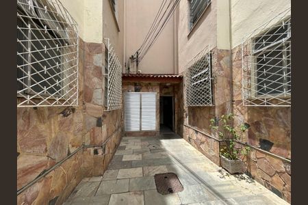 Apartamento para alugar com 60m², 2 quartos e sem vagaFachada