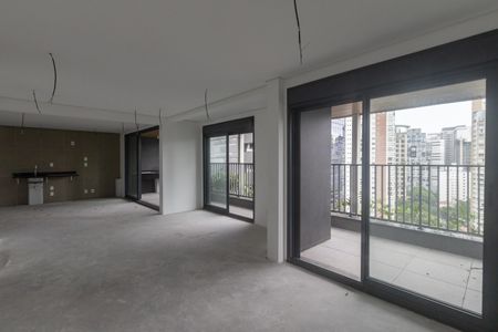 Apartamento à venda com 120m², 2 quartos e 2 vagasSala