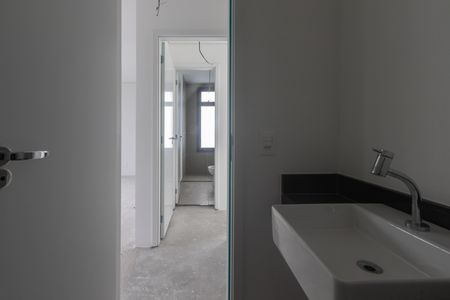 Apartamento à venda com 120m², 2 quartos e 2 vagasLavabo