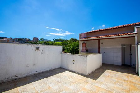 Apartamento para alugar com 71m², 2 quartos e 1 vagaÁrea de serviço/Cobertura