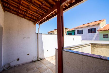 Apartamento para alugar com 71m², 2 quartos e 1 vagaÁrea de serviço/Cobertura