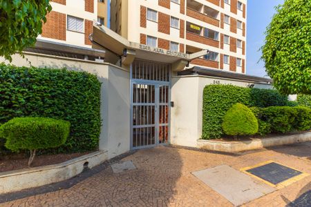 Apartamento à venda com 72m², 2 quartos e 1 vagaFachada