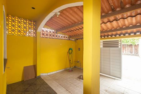 Casa para alugar com 55m², 1 quarto e 2 vagasQuintal