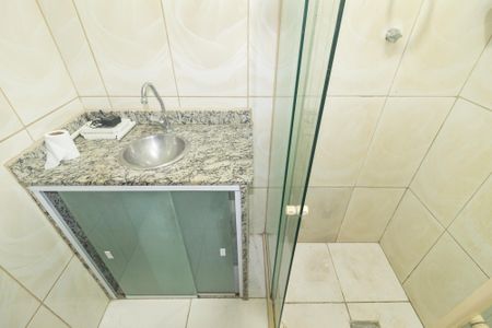 Casa para alugar com 55m², 1 quarto e 2 vagasBanheiro