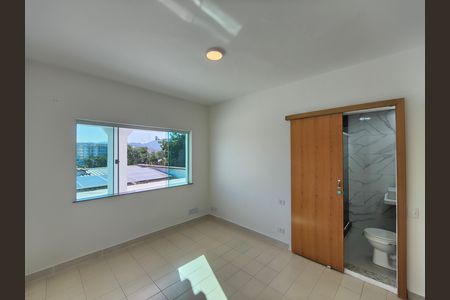 Casa de Condomínio para alugar com 3 quartos, 300m² em Freguesia (jacarepaguá), Rio de Janeiro