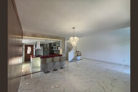 Casa de Condomínio para alugar com 3 quartos, 300m² em Freguesia (jacarepaguá), Rio de Janeiro