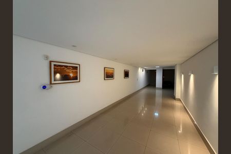 Apartamento à venda com 179m², 3 quartos e 2 vagasHall Social