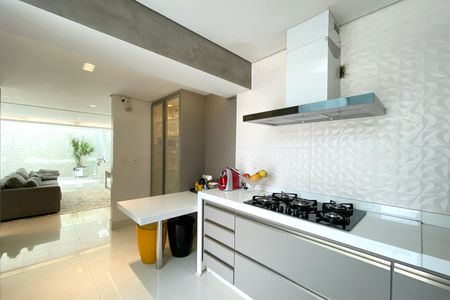 Apartamento à venda com 179m², 3 quartos e 2 vagas Apartamento à venda com 179m², 3 quartos e 2 vagasCozinha