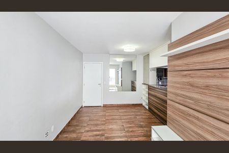 Sala de apartamento para alugar com 2 quartos, 54m² em Centro, Carapicuíba